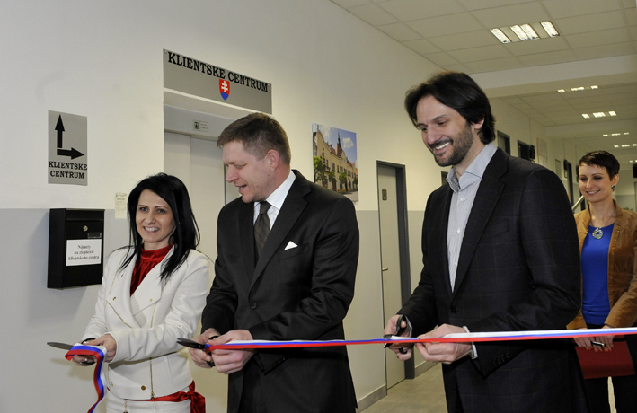 Slávnostné otvorenie klientske centra v Topoľčanoch 17. marca